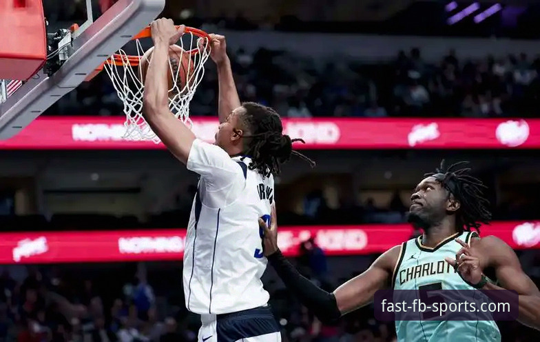 FB体育平台旧版本兼容性深度评测：为何部分用户执着于FB体育APP旧版本下载？